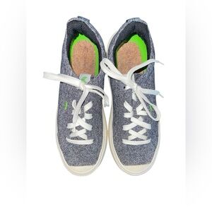 Cariuma IBI Low Knit Lace Up Sneaker Shoes Stone Gray Men Size 8/ Women 9.5 EUC